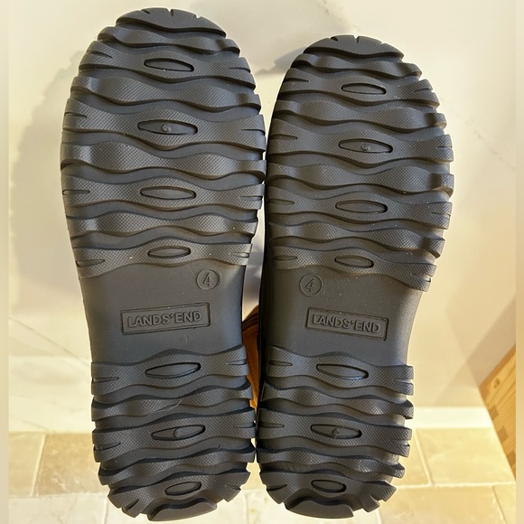 Lands End NWT big girls size 4 Sherpa fleece lined boots - Picture 10 of 14